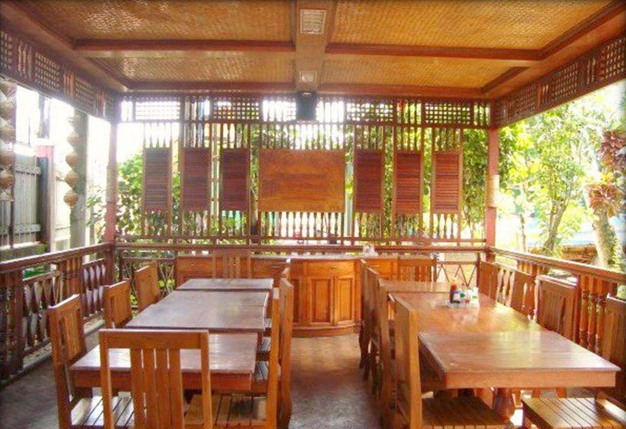Pems Pension And Restaurant Taytay  Exterior foto